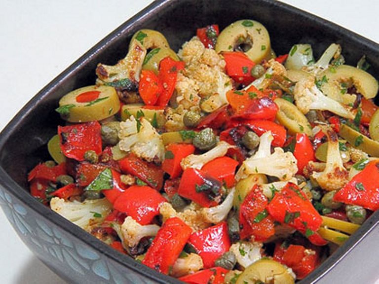 cvetnaya-kapusta-s-kunzhutom