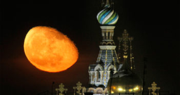 APTOPIX Russia Moon